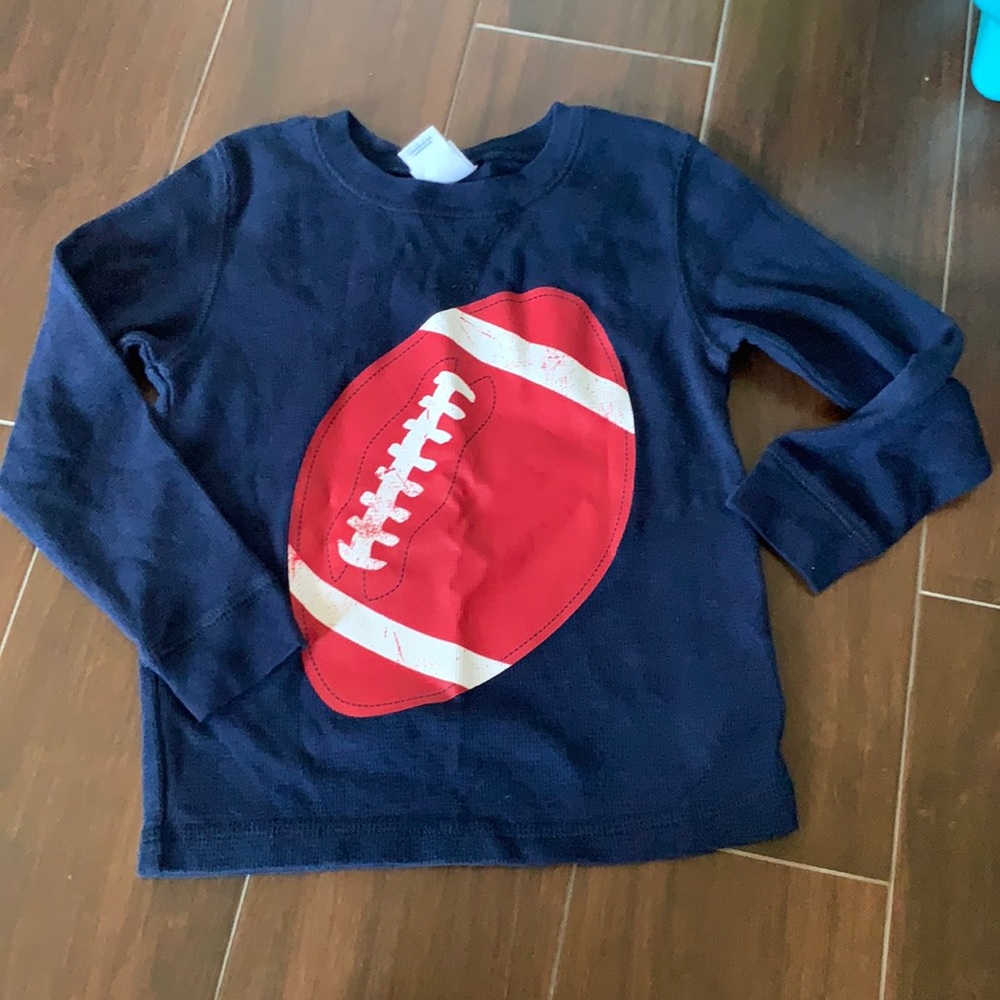 • Circo 🏈 themed long sleeve thermal shirt, 5T •